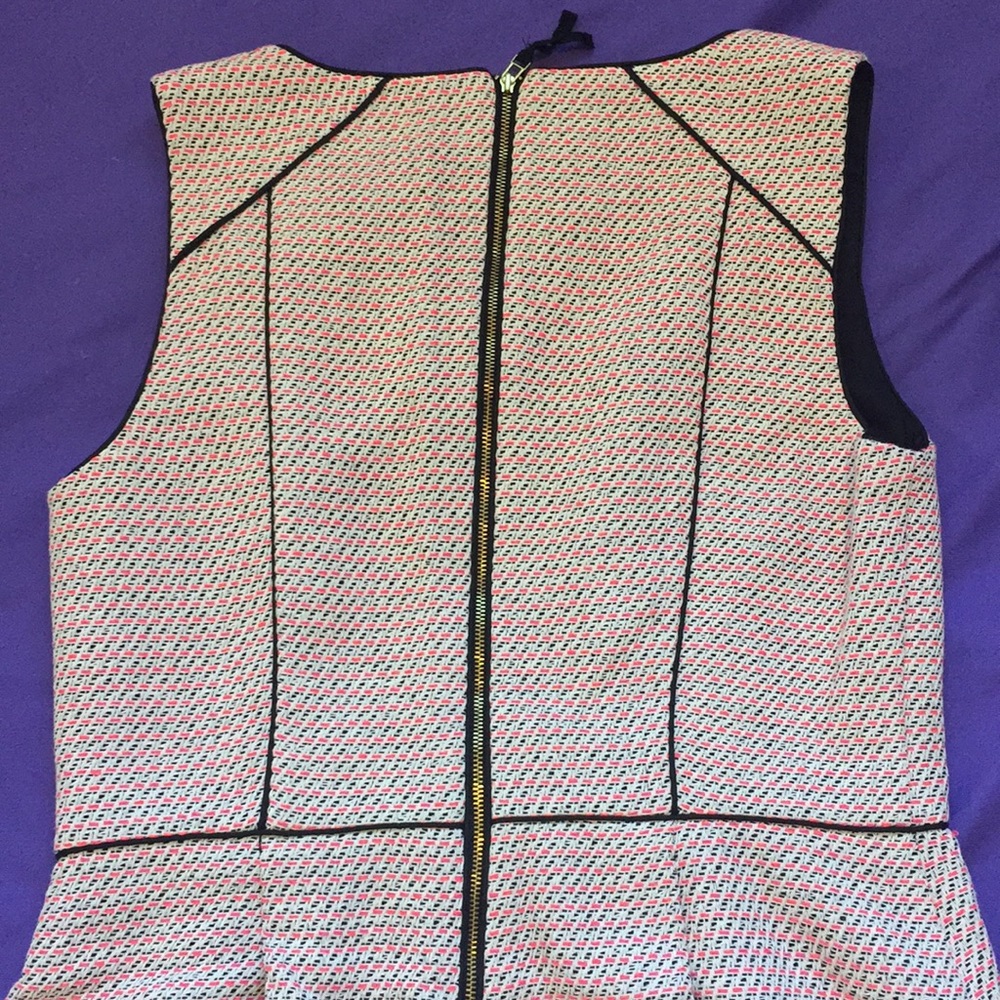 Dress - Picture 5 of 5